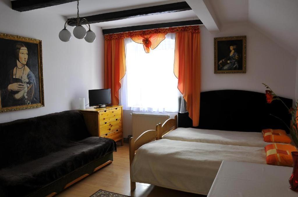 Hotel Gosciniec Zapiecek Stronie Śląskie Exteriér fotografie